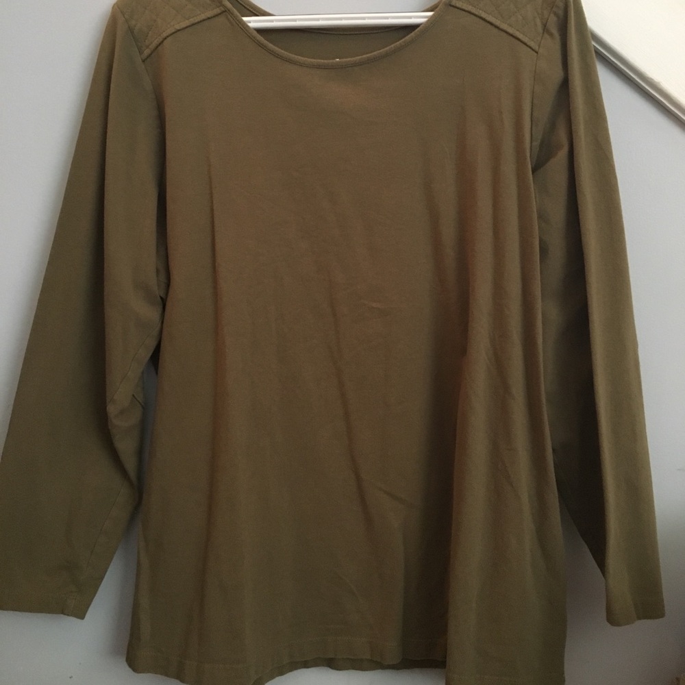Elbow Patch Tshirt